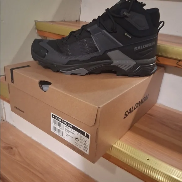 Ultra 5 Mid GORE-TEX Hiking Boots - Men's - Picture 1 of 4